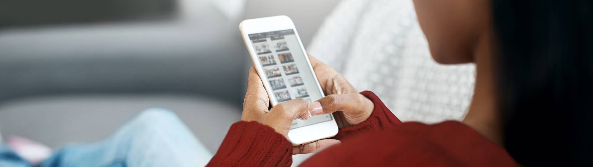 Why Vertical Format Dominates Mobile Videography? - Palace Production